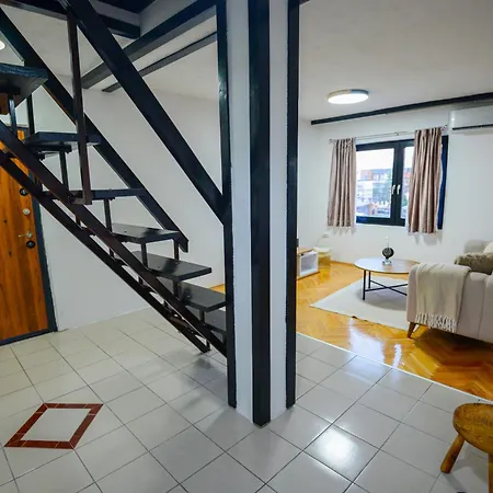 Make Apartment